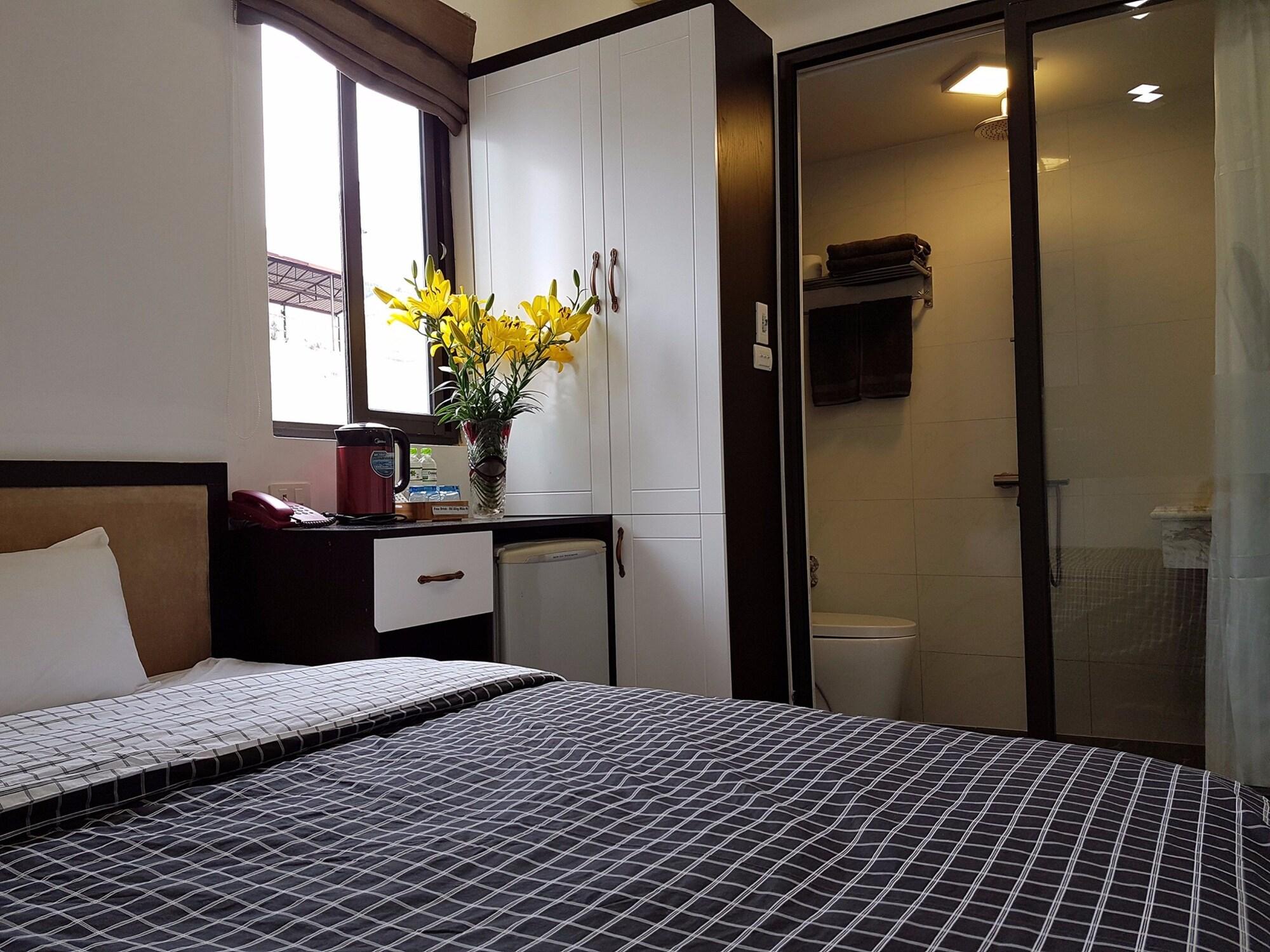 Tung Trang Hotel Hanoi Bagian luar foto