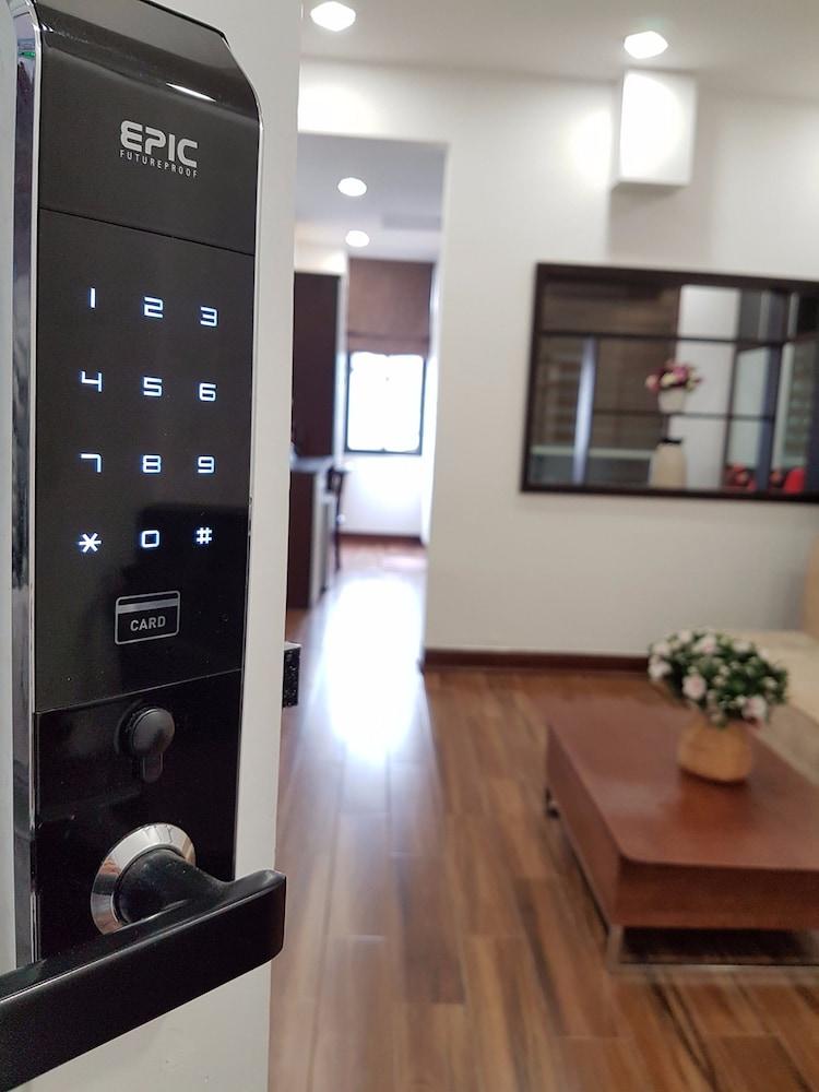 Tung Trang Hotel Hanoi Bagian luar foto