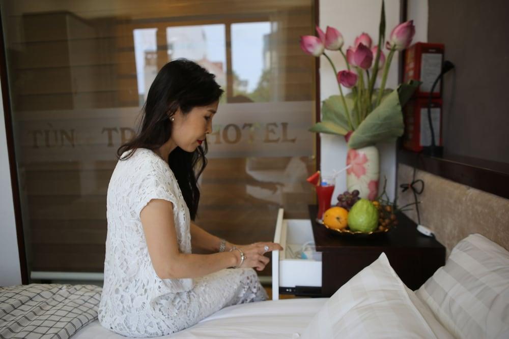 Tung Trang Hotel Hanoi Bagian luar foto