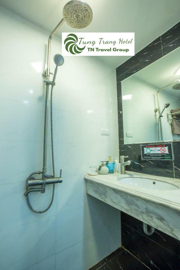 Tung Trang Hotel Hanoi Bagian luar foto